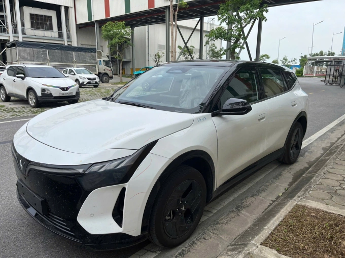 VinFast VF8 All New - Ảnh 11